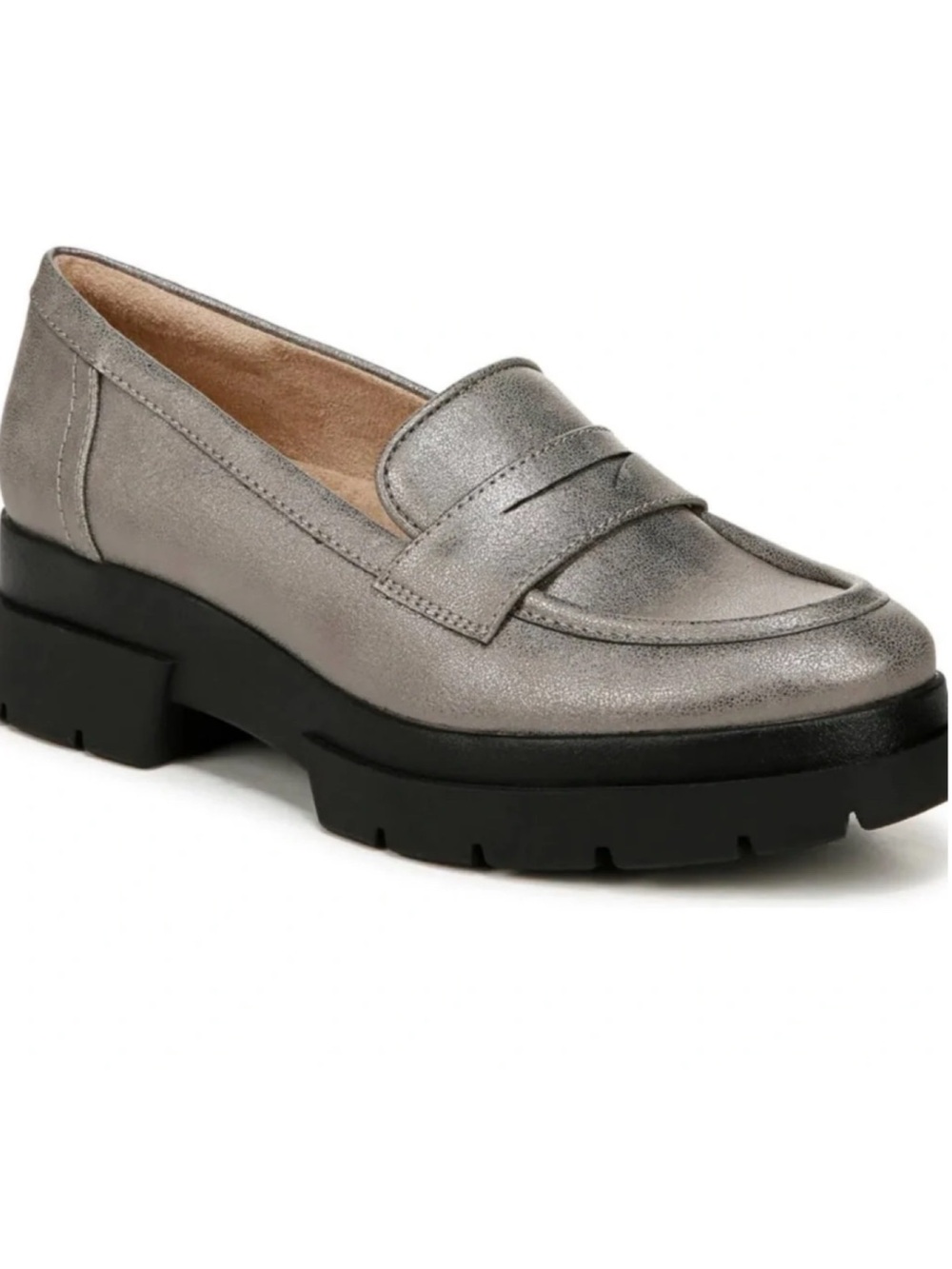 Soul Naturalizer Ophelia Loafer
Size 7